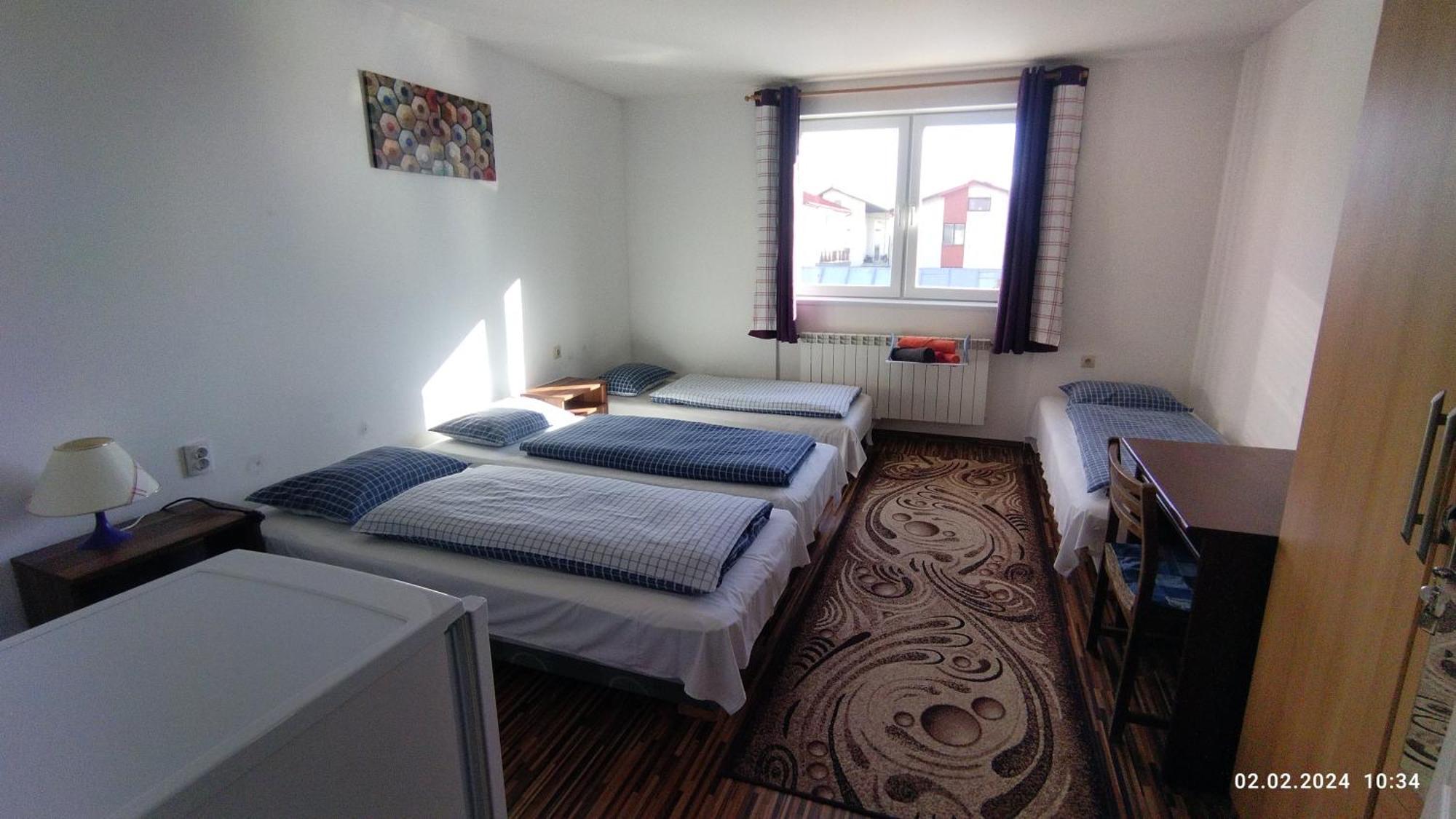 Inn Lucky Cat Nova Lesna